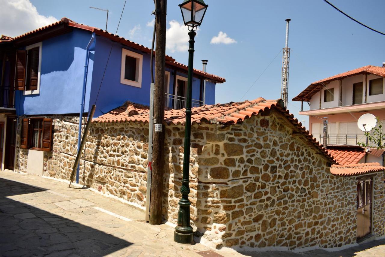 Villa Renovated Old Manor House With Yard Arnaía Exterior foto